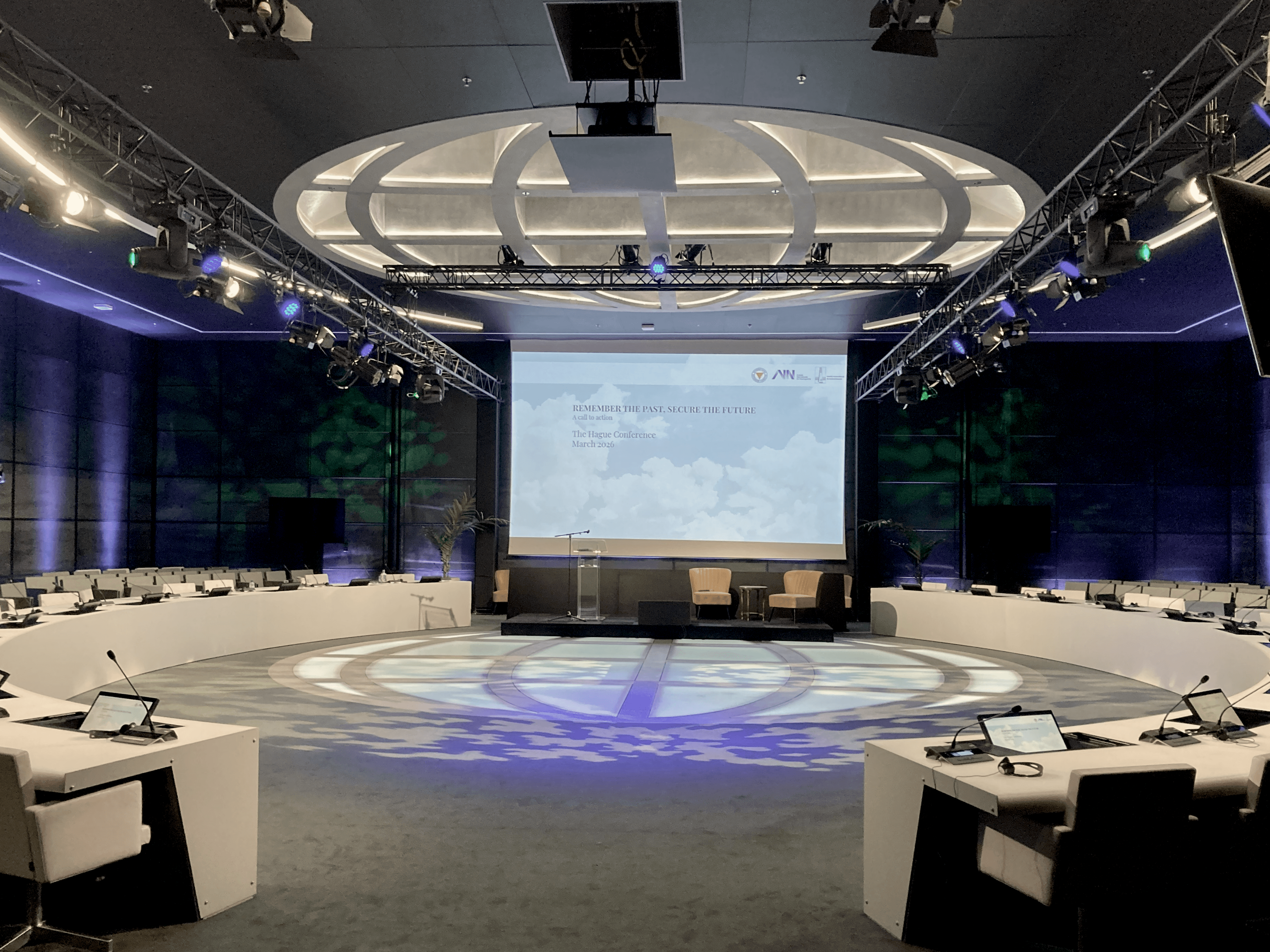 Konferansen "Remember the Past, Secure the Future" i Haag